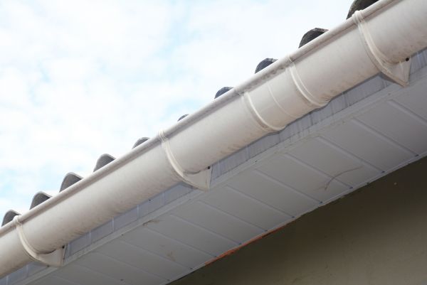 Cost of Plastic Gutter Installation in Spanish Fork
